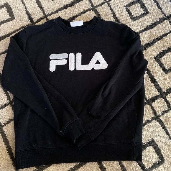 black fila sweater